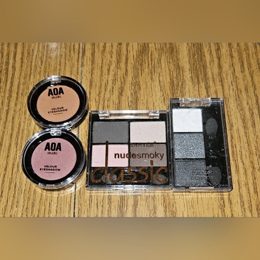 Eyeshadow Bundle BNIB